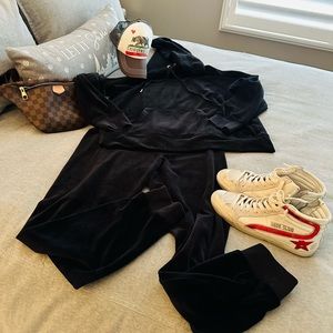 Black Velvet Juicy Couture Women’s Jogging Suit. Hoodie on top.Jogger pants